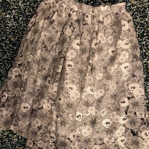 Black and White 3D flower full skirt.
